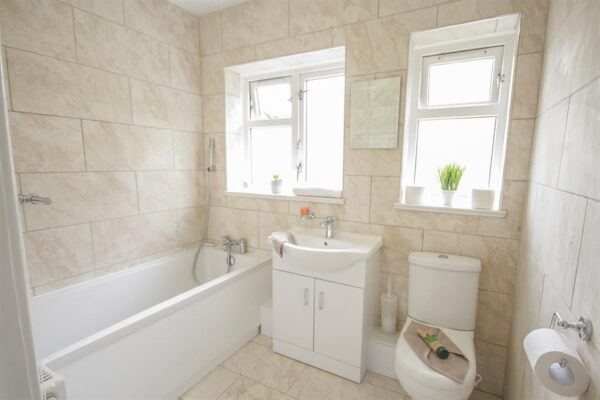 3 Bedroom House for Rent in Bedminster
