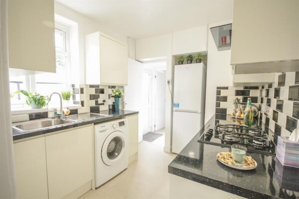 3 Bedroom House for Rent in Bedminster