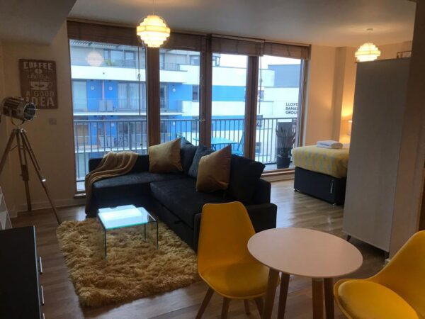 Studio Apartment for rent Harbourside