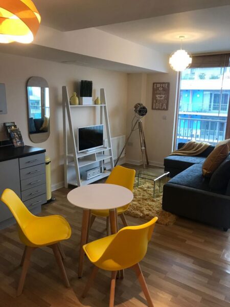 Studio Apartment for rent Harbourside