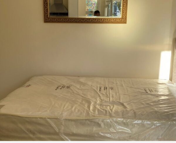 Studio Flat For Rent in Knowle