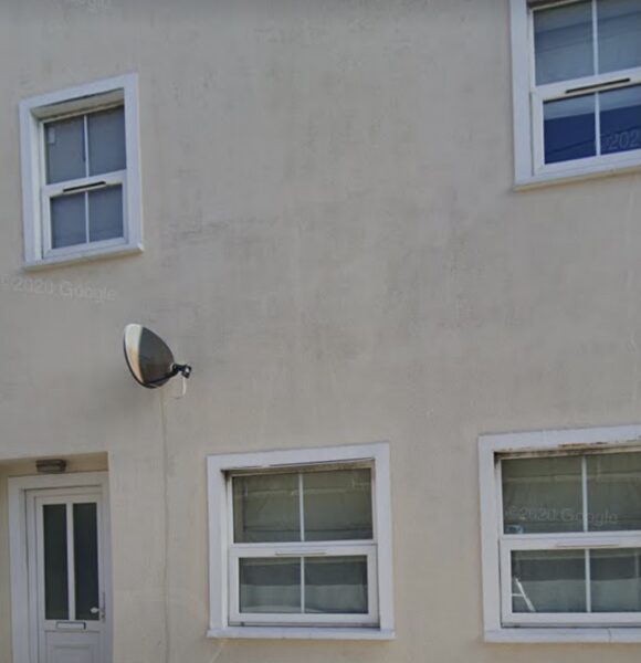 2 BEDROOM FIRST FLOOR FLAT FOR RENT