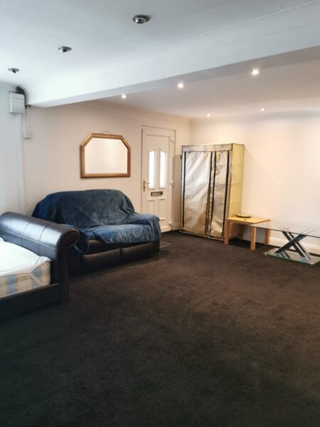 Studio Flat Woodcote Road, Fishponds