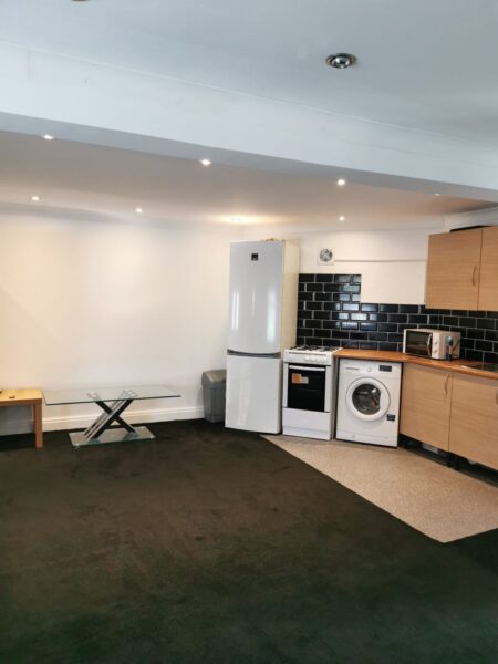 Studio Flat Woodcote Road, Fishponds