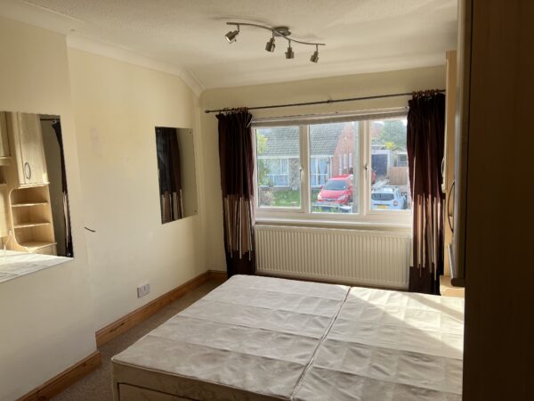 21 Cornish Road Stockwood Bristol BS14 8LR